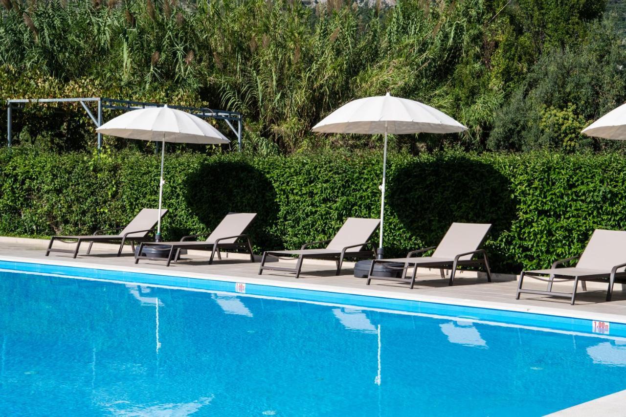 Sunny Garden Otel Nydri  Dış mekan fotoğraf
