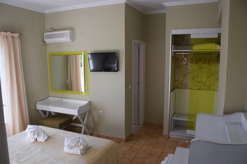 Sunny Garden Otel Nydri  Dış mekan fotoğraf