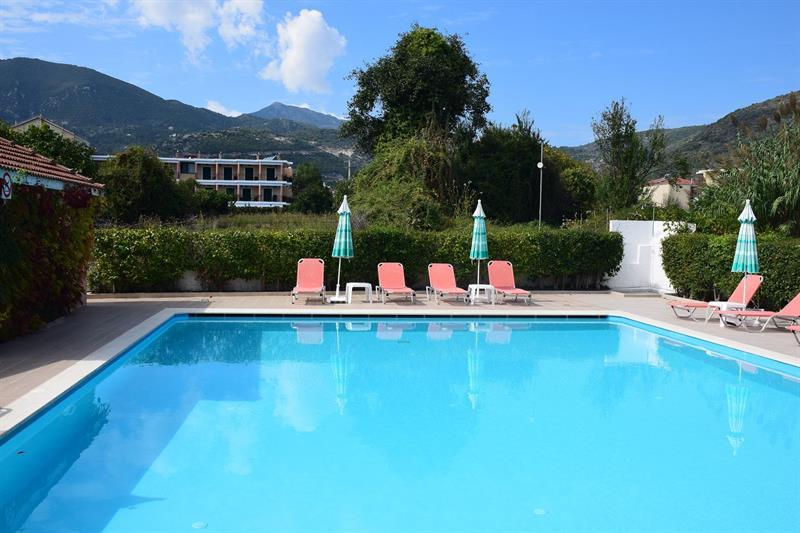 Sunny Garden Otel Nydri  Dış mekan fotoğraf